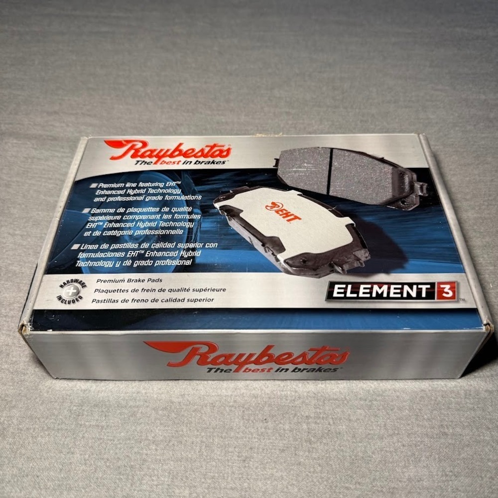 Raybestos Element 3 EHT1654H Premium Disc Brake Pads with Hardware